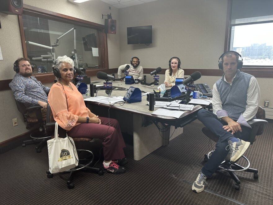 (foreground) Gino Fanelli, Sherry Walker-Cowart, (background) De’jon Hall, and Elizabeth Beltran on "Connections"