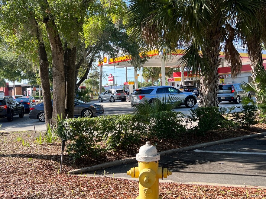 Cars lined up for gas