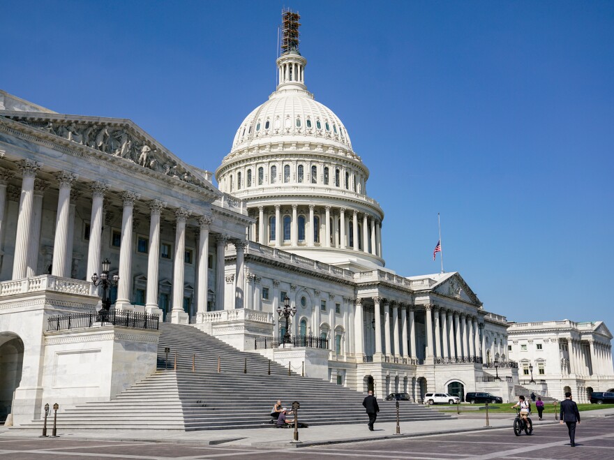 Top Congressional leaders prepare for votes on a stopgap spending bill