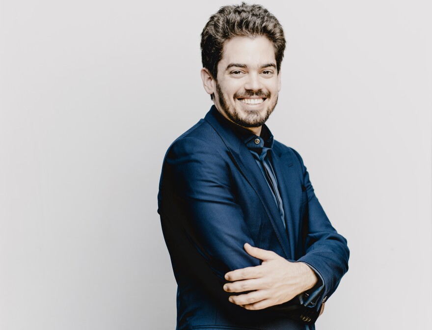 Lahav Shani Conductor Photo: Marco Borggreve