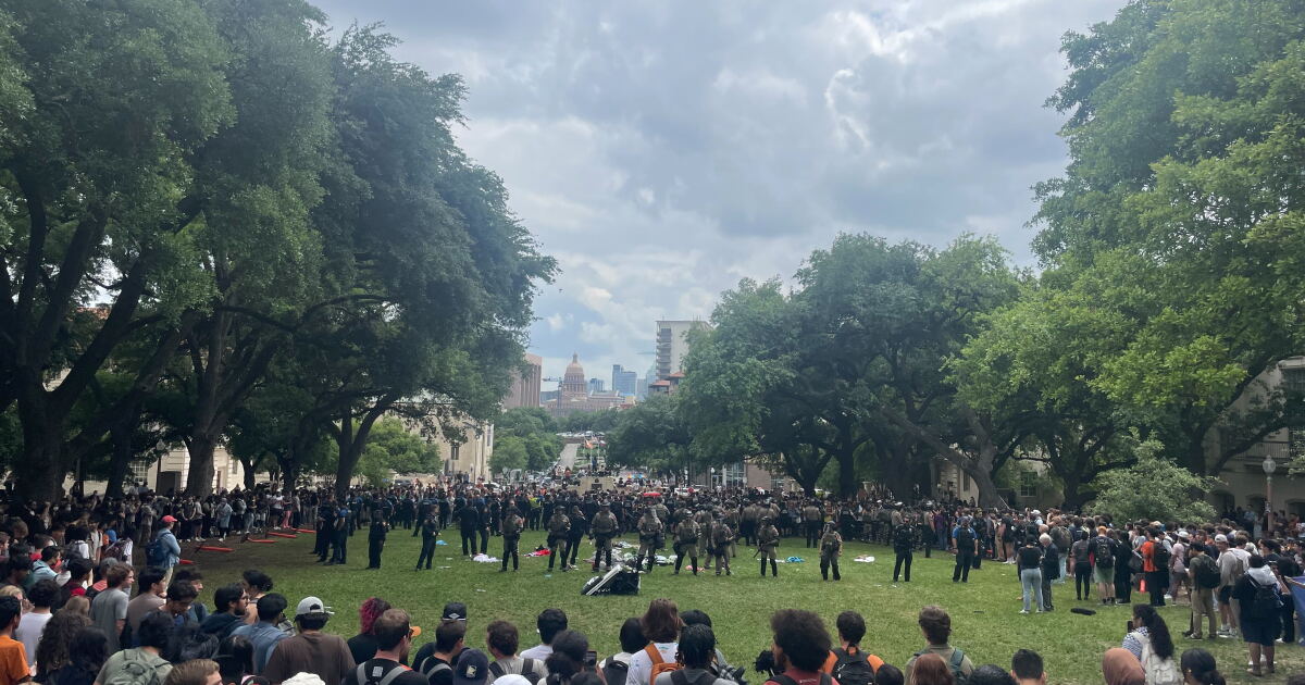 Ut Austin Riots Students in San Antonio and Austin join nationwide protests supporting ...