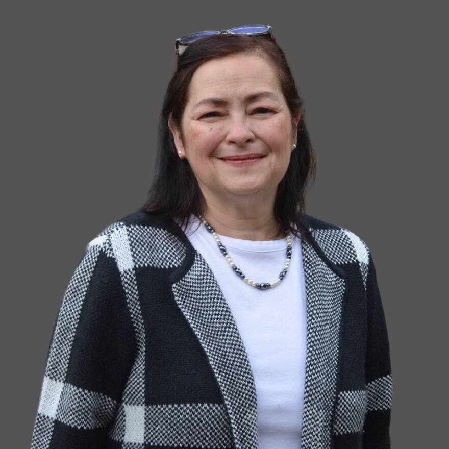 deborah_gonzalez-1.jpg