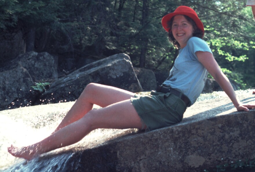 Shari Roth, 22, left her home alone August 21, 1977 in North Conway to go hiking on Sawyer Brook Trail in Livermore, NH, between Bartlett and Lincoln. She did not return home and was reported missing that evening by friends. Her body was discovered on August 24, 1977. Authorities said an autopsy indicated that she had been strangled to death.