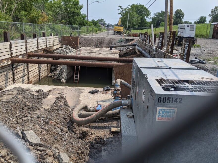 Sewer construction project at Smith Street and Eagle Street