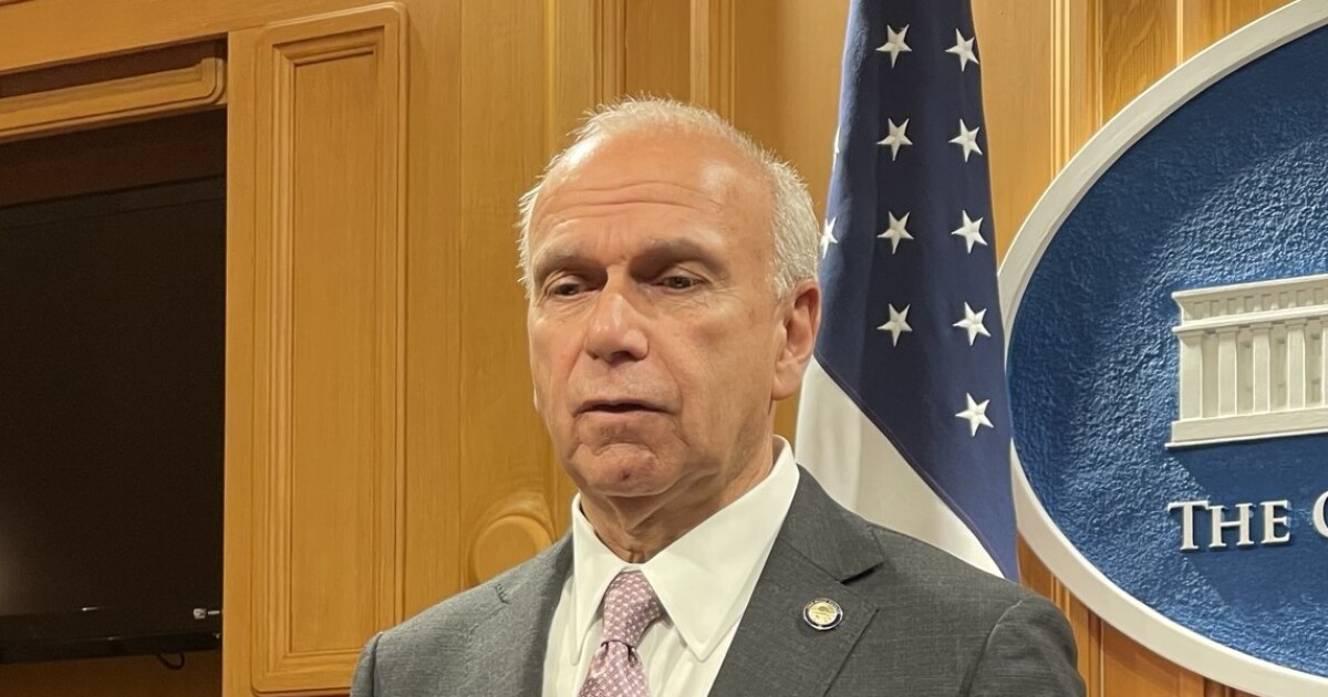 Key senator backs bill to allow Ohio to hold back money if schools sue over funding