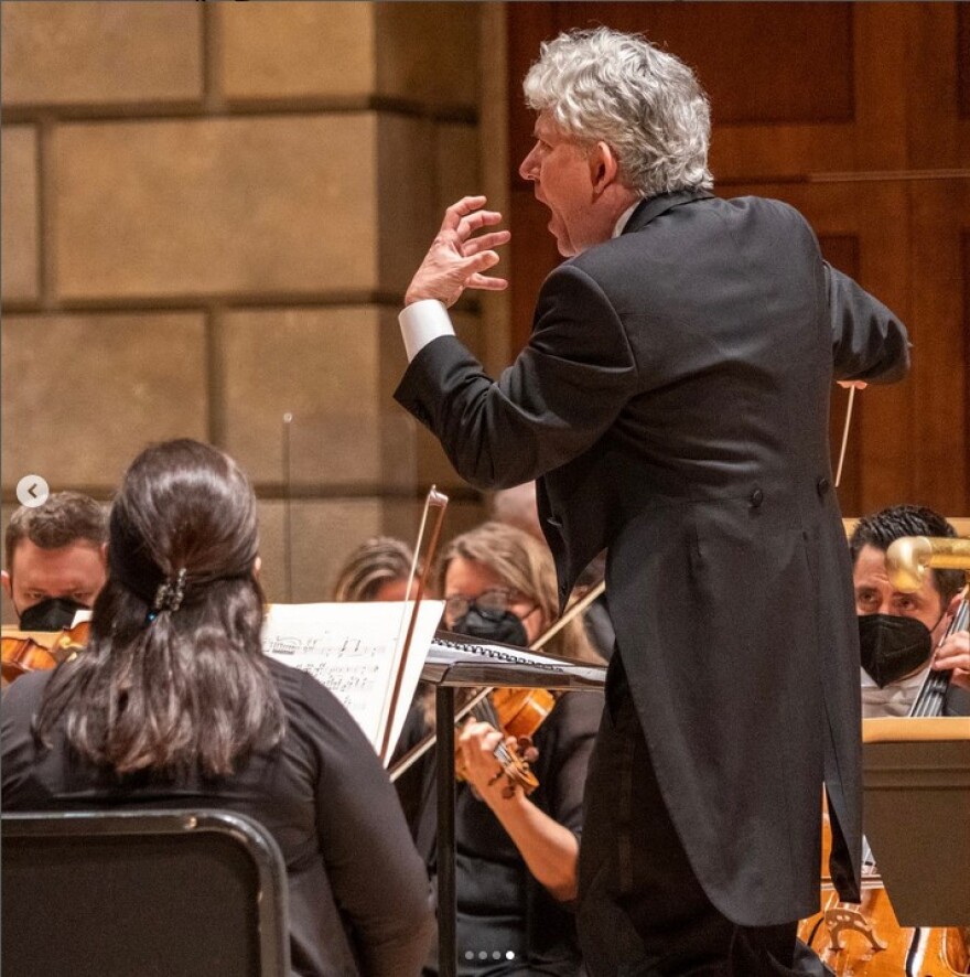 Andres Delfs conducting the Rochester Philharmonic Orchestra