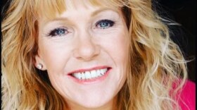 Tara Levine headshot