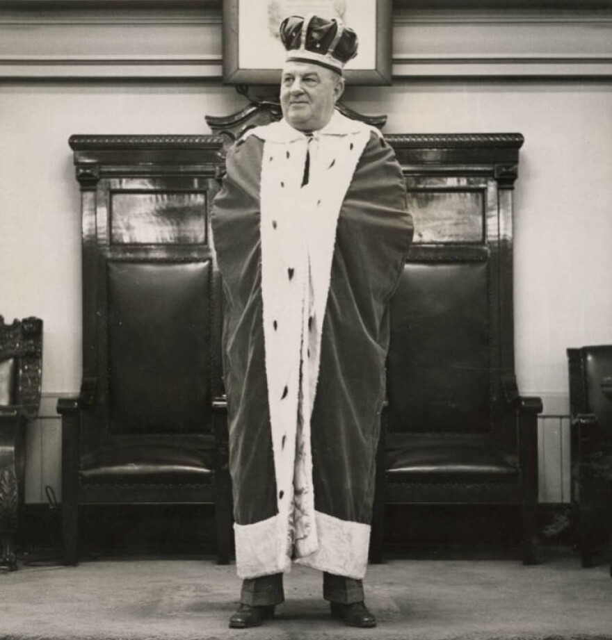 Joe Engel, wearing a costume crown and mantle, in 1960 - when he was presented with the King of Baseball award by the National Association of Professional Baseball Leagues.