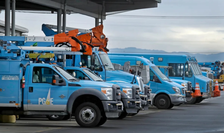 PG&E vehicles