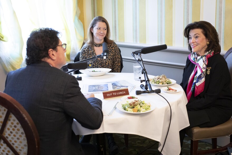 Peter Ricchiuti, Suzanne Peron St. Paul and Eleanor Farnsworth Out to Lunch at Commander's Palace
