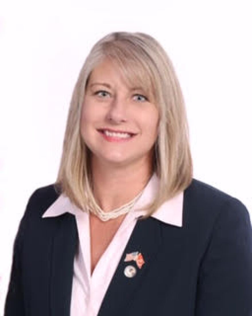 Rep. Stephanie Kifowit, D-Oswego, announced Thursday she will challenge House Speaker Michael Madigan for his leadership post in January.