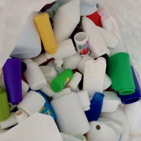 Plastic recycling in Lane County