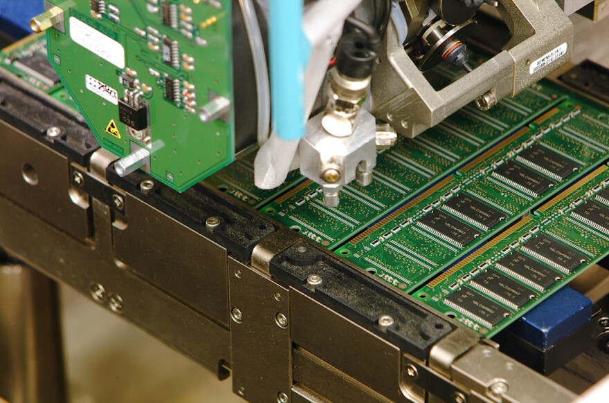Micron, circuit boards