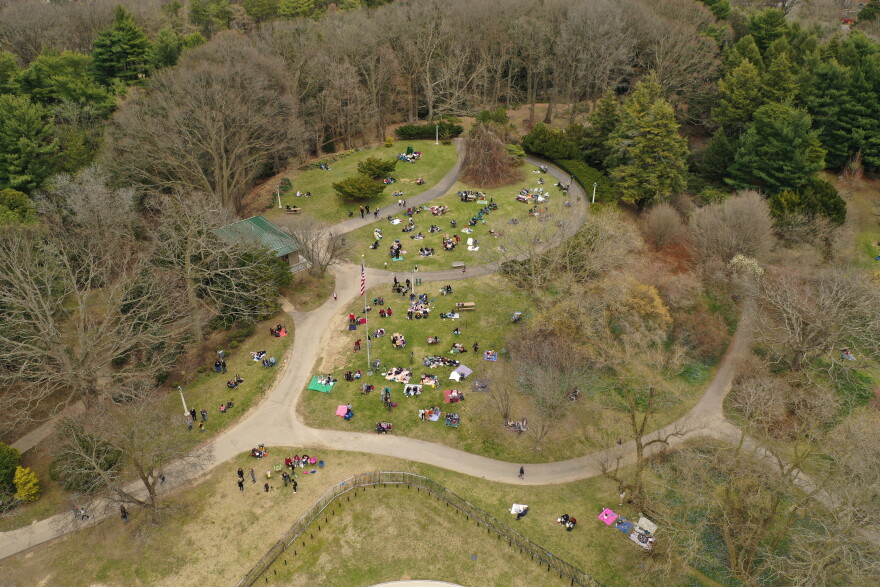 Lots of picnics (and good vibes) at Highland Park Reservoir, an apparently popular choice for eclipse viewers on Monday.