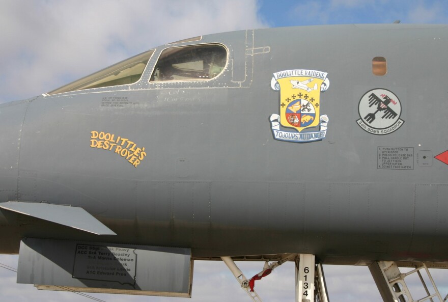 Image - B1B-Lancer.jpg