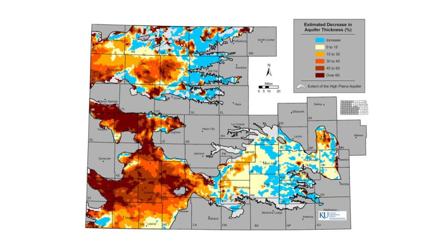 Percent change in aquifer thickness in western Kansas from before center pivot irrigation to 2022.