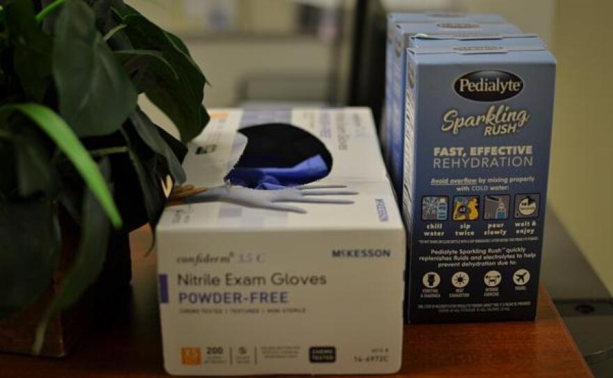 gloves_edited.jpg