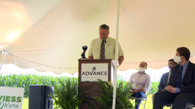 Multiple local officials, including Washington, IN mayor David Rhoads (D), spoke in support of the highway.