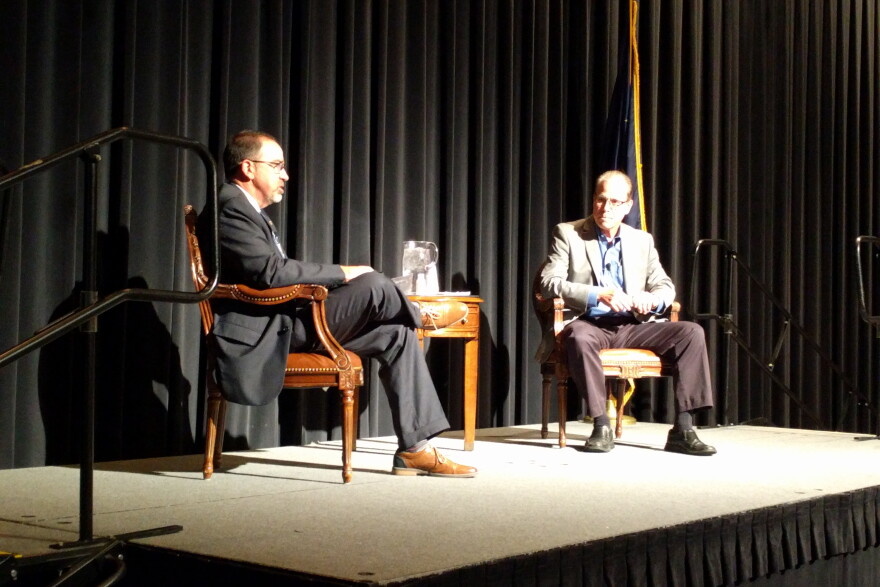 US Senator Mike Braun (R-IN), right, speaks to the Muncie-Delaware County Chamber of Commerce.