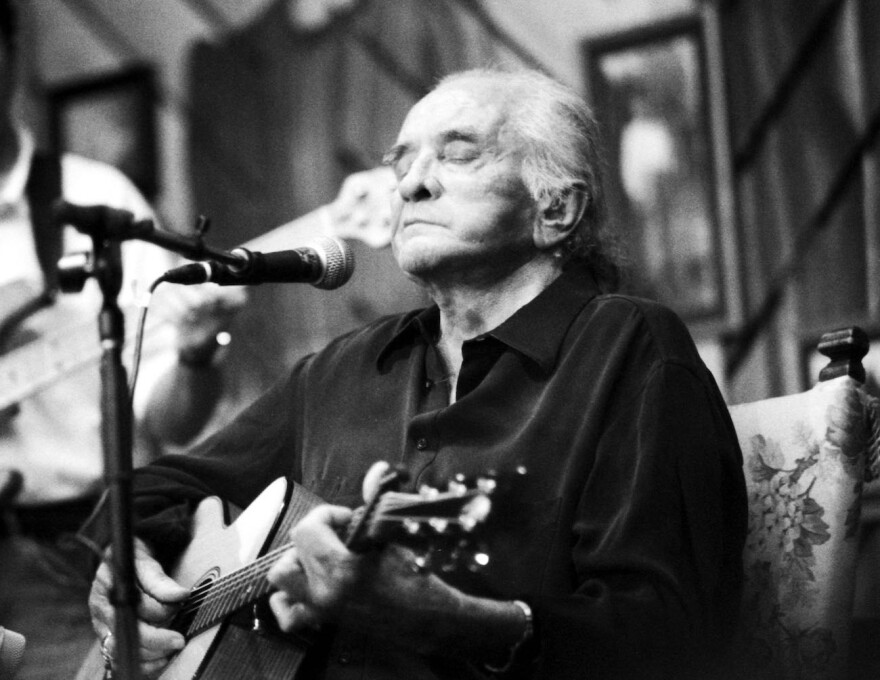 Daniel Coston photographer Johnny Cash at one of his final performances.