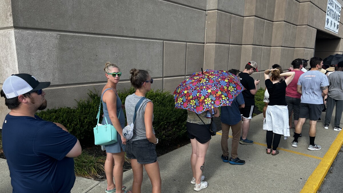 Should 16 and 17 year olds be allowed to vote in Ohio? Two lawmakers think so