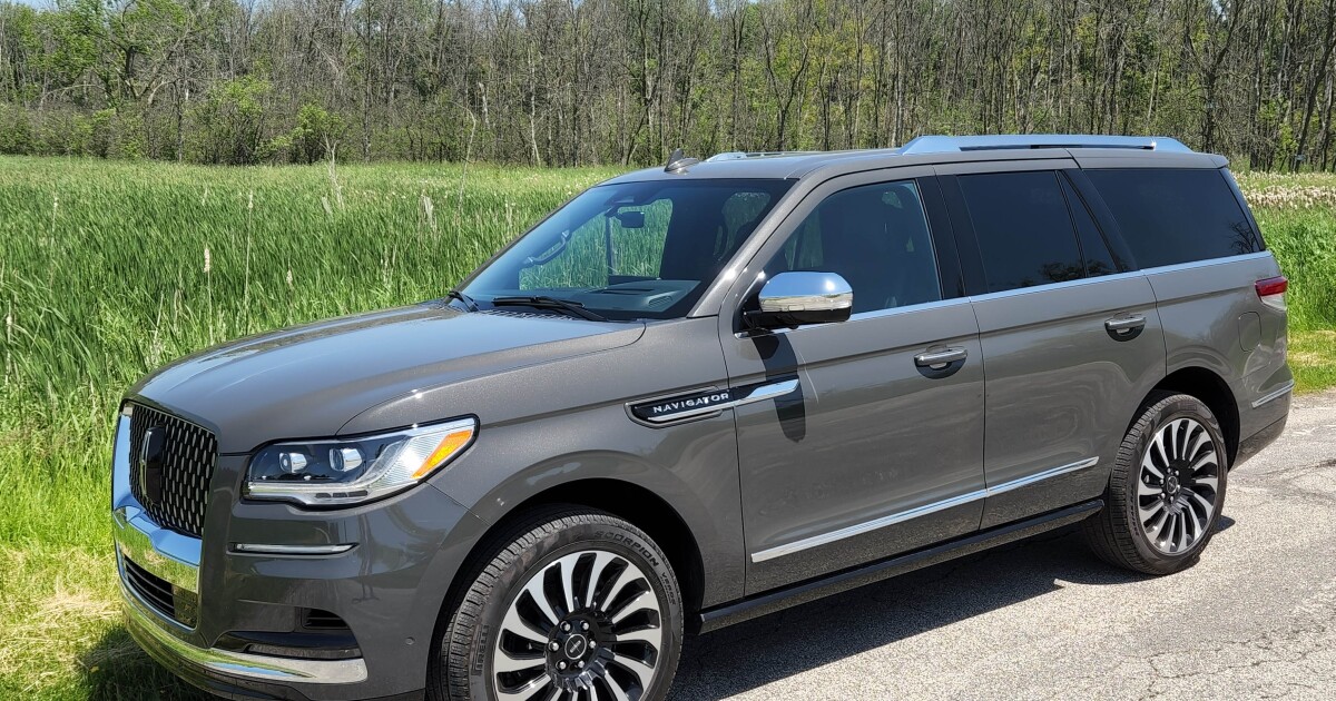 2022 Lincoln Navigator Black Label review | WUWM 89.7 FM ...