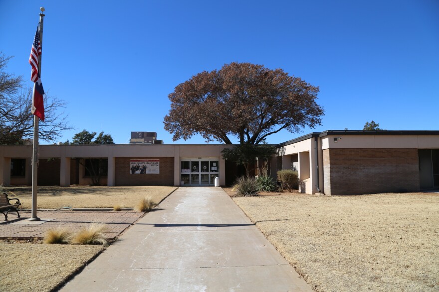 A photo of the Lynn County Healthcare System's building in Tahoka.