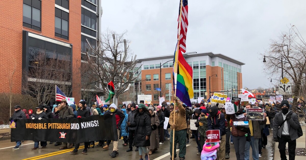 Pittsburgh protesters mourn shooting victim, call to abolish ICE