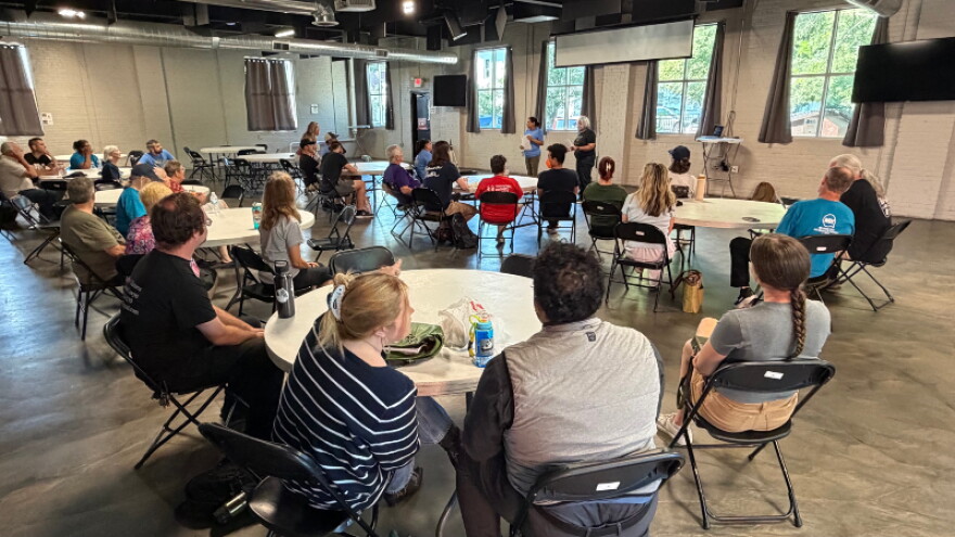Around 30 community members gathered in Grand Rapids to discuss an ordinance drafter by members of pro-immigrant group Movimiento Cosecha.