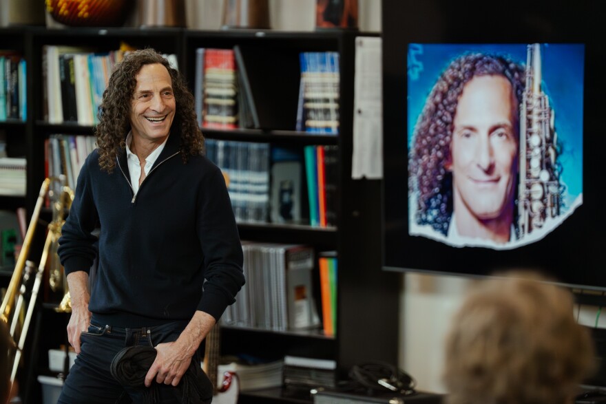 Grammy Award-winning saxophonist Kenny "G" Gorelick gives Band Director Tom Broussard's students advice on music performance, saxophone pedagogy and life skills at Christian Brothers College High School.