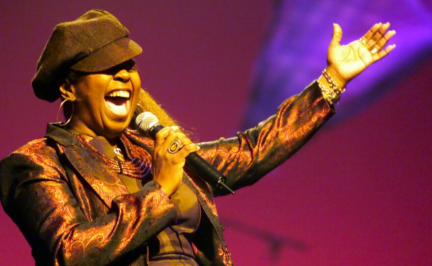 Betty Wright performing at the Apollo Theatre in New York City on November 8, 2001.
