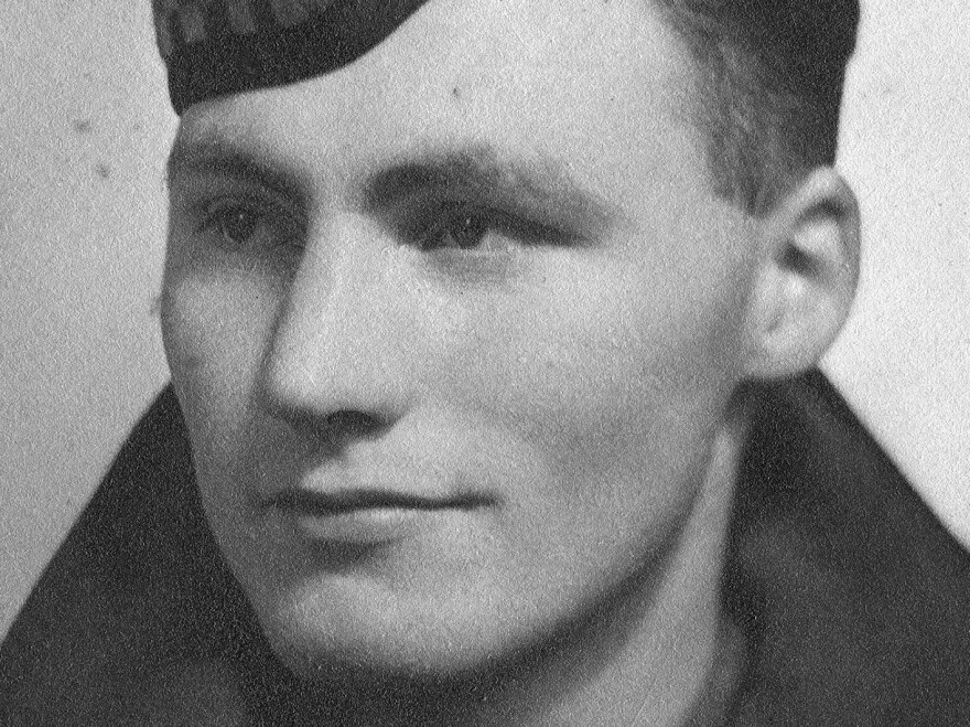 John Bain, shown above in 1940, is one of the men Glass profiles in <em>The Deserters</em>.