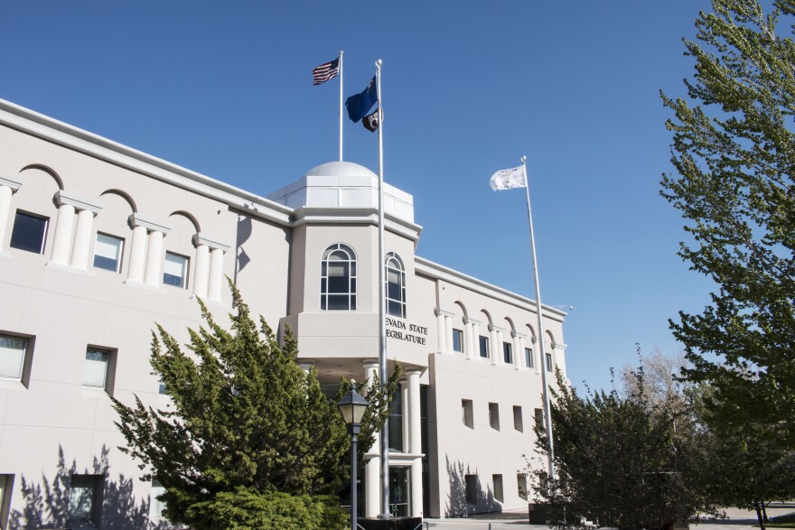 An image of the Nevada statehouse.