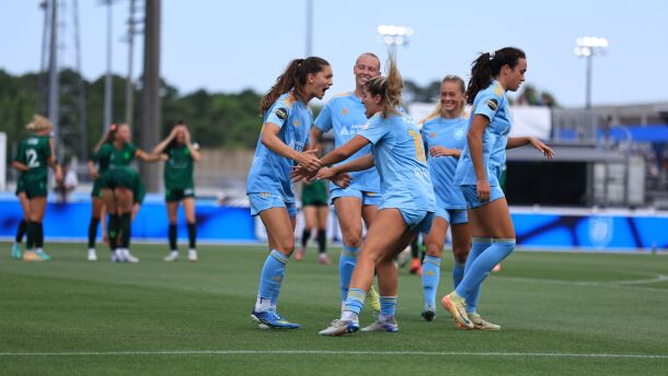 Sporting JAX Women's Team celebrates during inaugural season. (Sporting JAX)