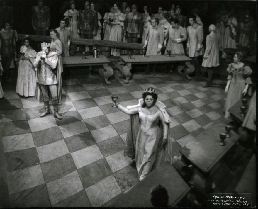 Sherrill Milnes, left, and Martina Arroyo in The Metropolitan Opera's 1973 production of Verdi's 'Macbeth.'