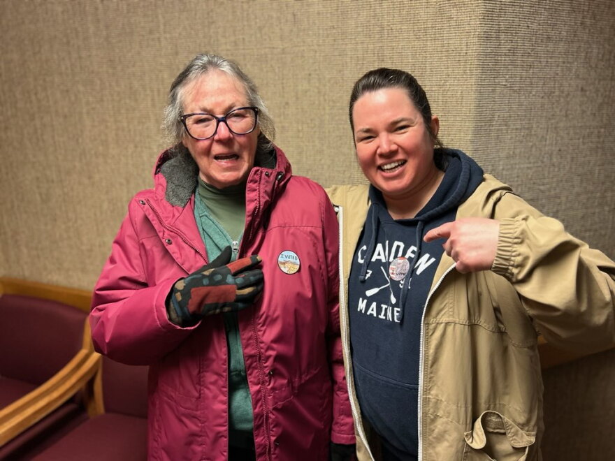 Catherine & Kathryn Holt in Laconia