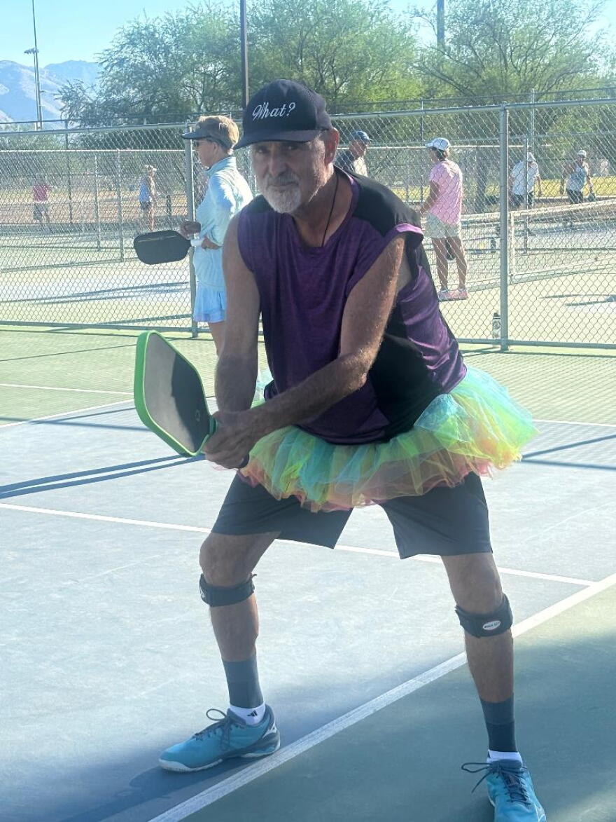 Leonard Finkel in tutu