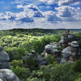 Landscape view of Garden of the Gods in the Shawnee National Forest