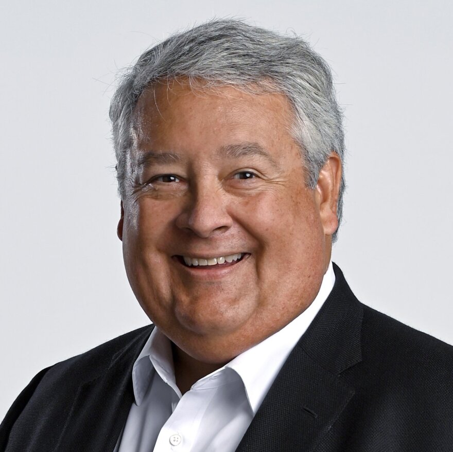 mark-g-contreras.jpg