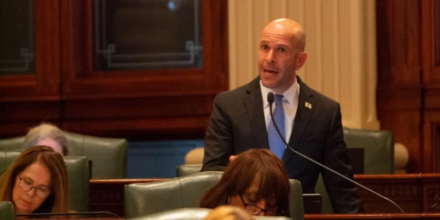 Rep. Bob Morgan, D-Deerfield, speaks on the House floor in April 2024. Morgan sponsored a measure to ban junk fees in Illinois.