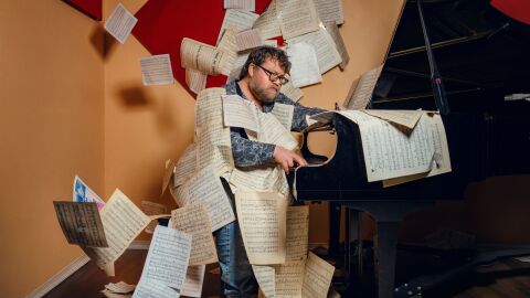 Julian Sundby at work.