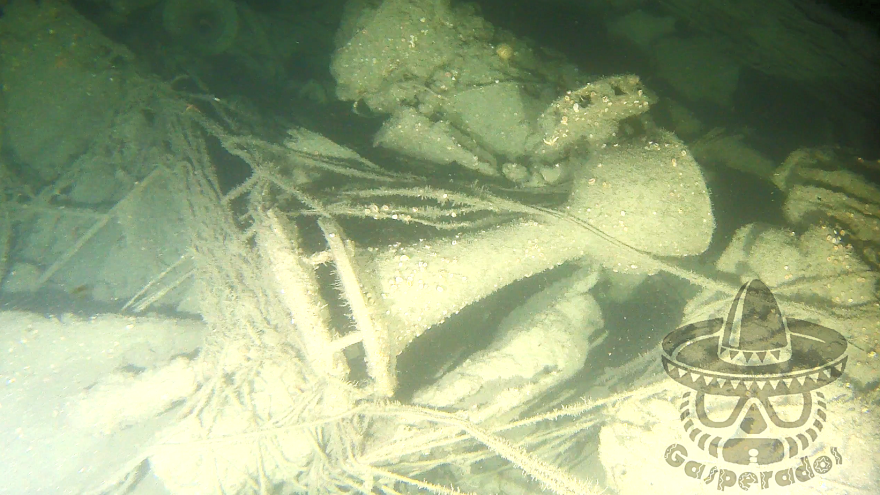 shipwreck image