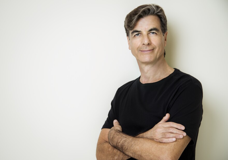 Author Ken Ellingwood