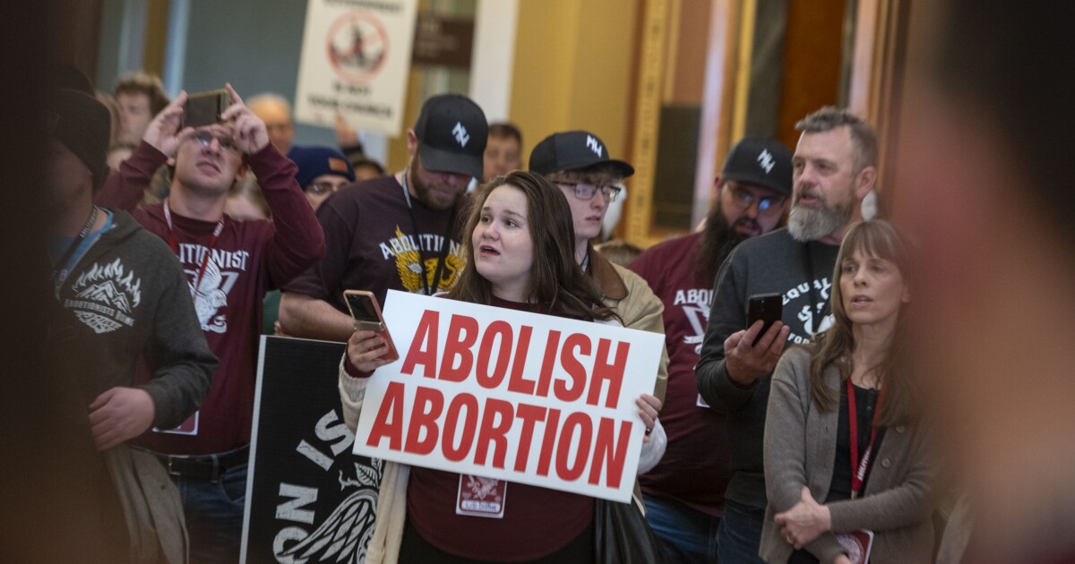 Iowa bill seeks to crack down on mail-order abortion pills