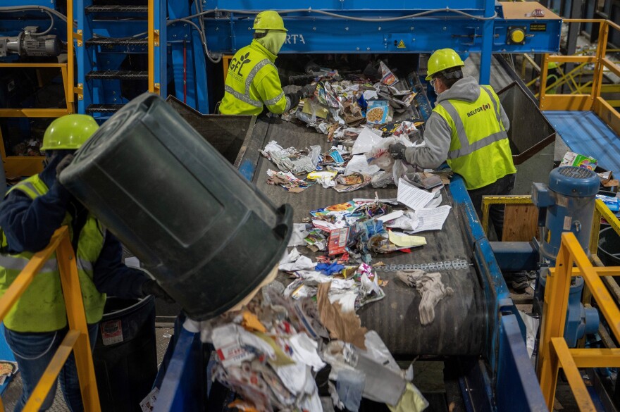 Many Kansas City residents think their recycling goes to landfills