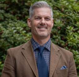 portrait of Tobin Hansen, fall 2025