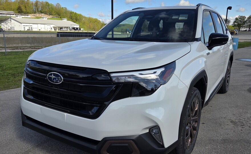 2025 Subaru Forester hybrid left front