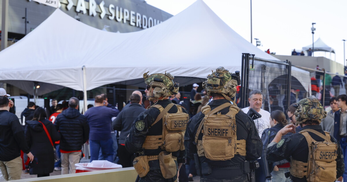 Congressional Delegation Evaluates Super Bowl Security After Attack