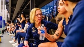 After an illustrious 40-year career guiding the Trinity College Women’s Squash team, Coach Wendy Bartlett has decided to retire.