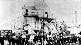 A mine and camp in southeast Kansas, circa 1904.